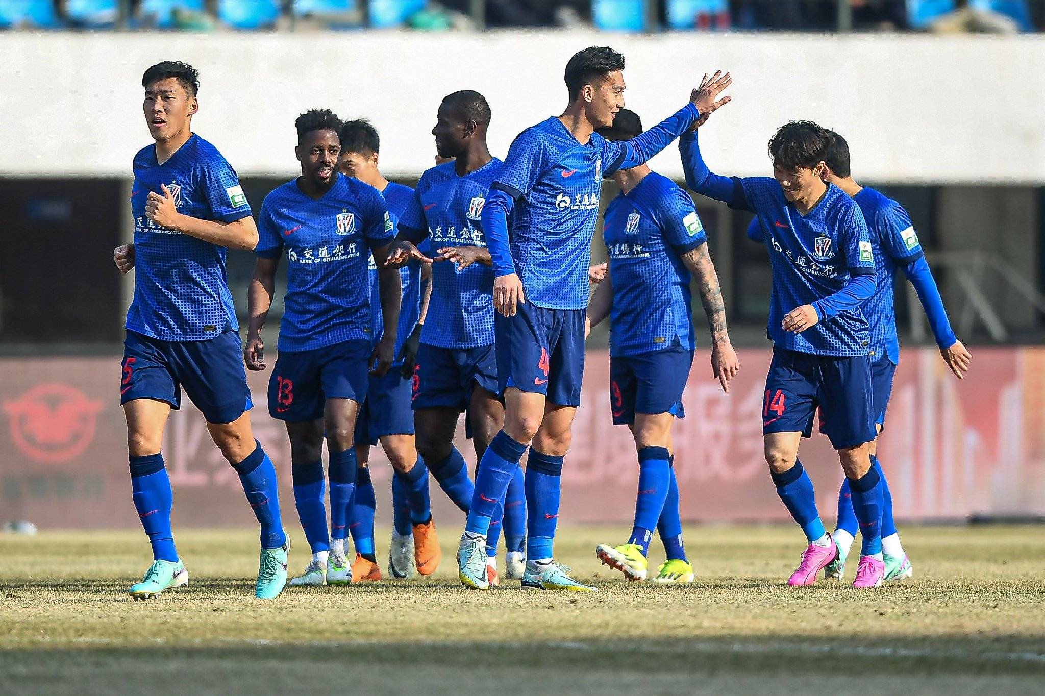 中超新秀表现出色，助球队获得胜利